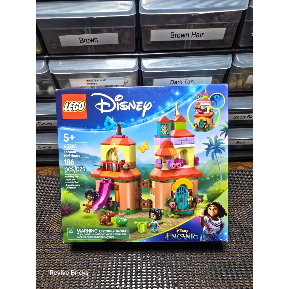 LEGO Disney Encanto Mini House Building Toy Set for Disney Fans 43261 Brand New‎